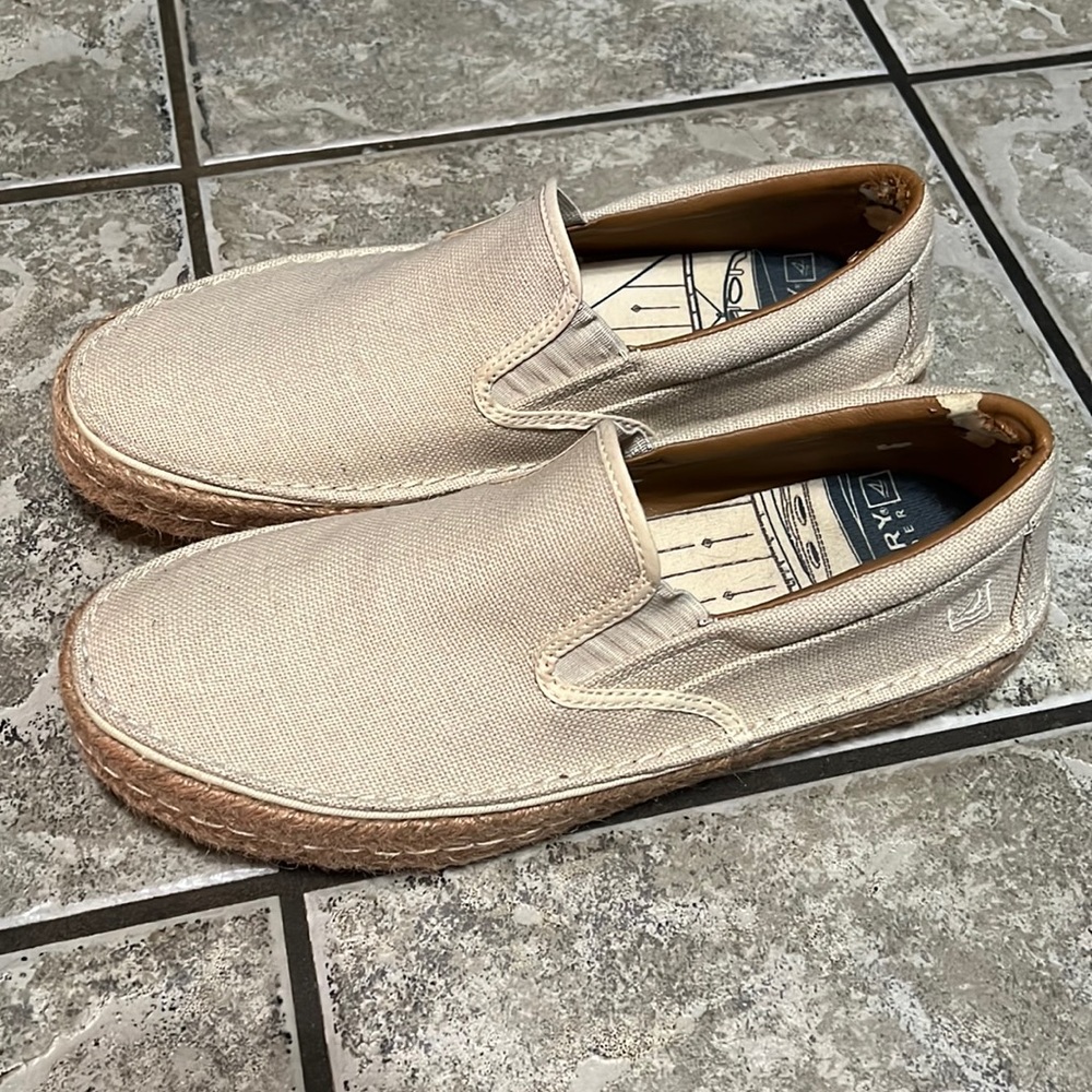 Mens Sperry slip one size 9